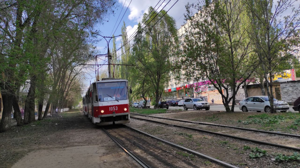 Теперь в другую сторону: в Самаре снова встали трамваи на Советской