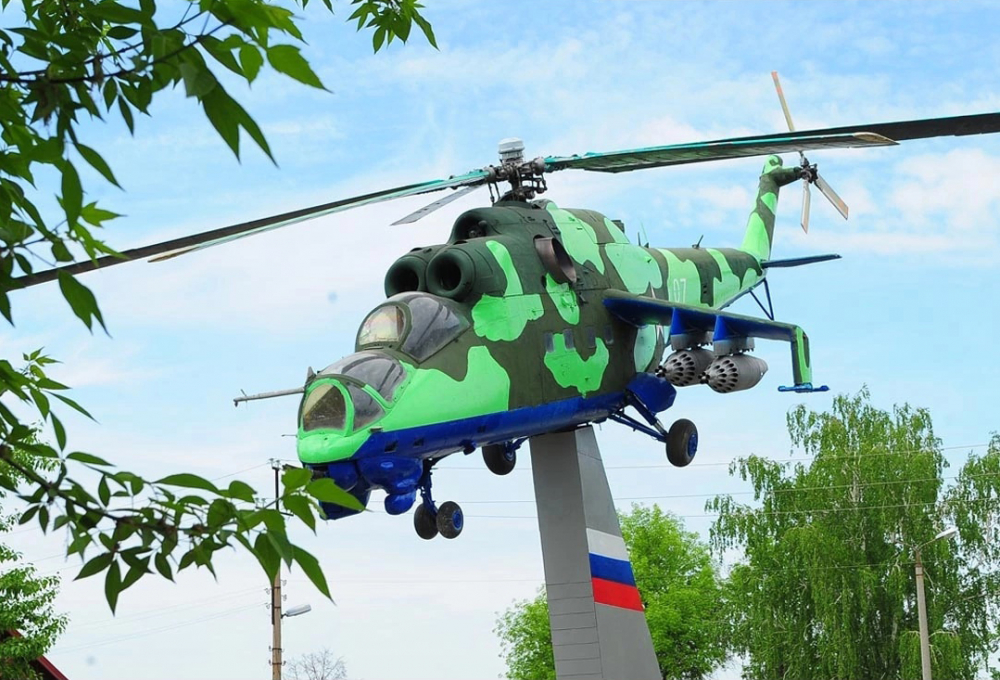 Спецоперацию ведут Викинги: единственному в России вузу, где готовят боевых вертолётчиков, исполнилось 83 года