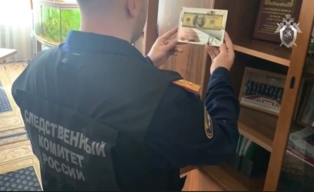 Бывшего замначальника КбшЖД осудили на 4 года «строгача» за взятки
