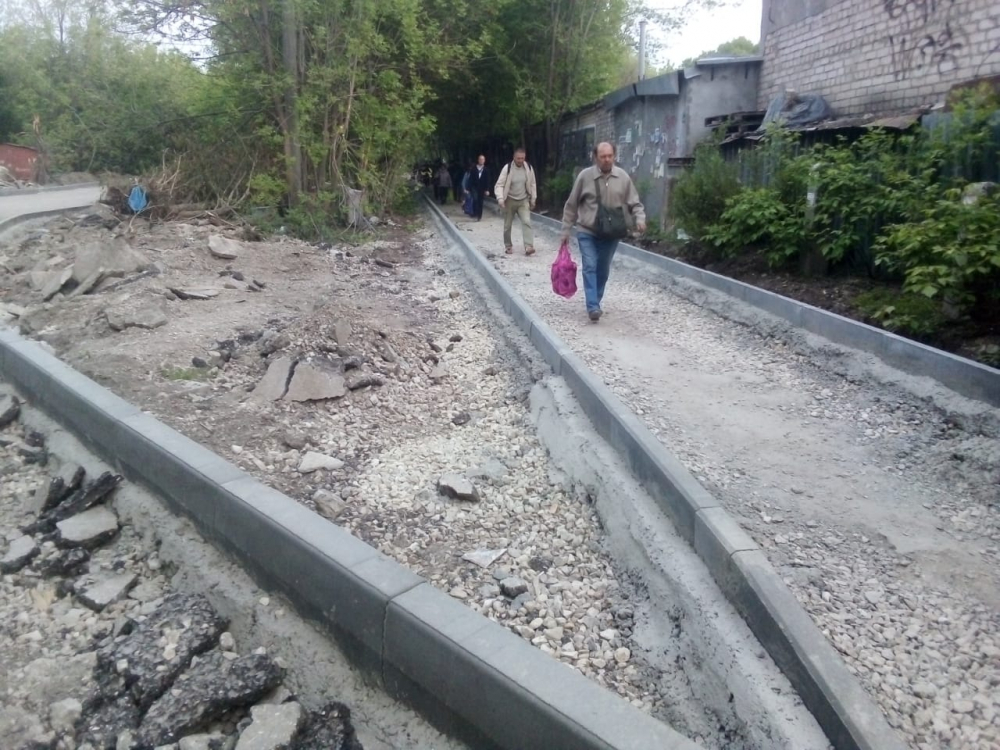 В Самаре начали ремонтировать дорогу к станции Стахановская