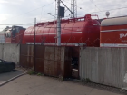 Задействован пожарный поезд: пожар на бывшем подшипниковом заводе локализован
