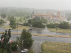 Гроза в Самарской области: города накрыло ливнем с градом и ураганом