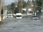 «Автомобили захлёбываются!»: в Тольятти и Самаре продолжается наводнение