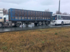 В Тольятти автобус с работниками АвтоВАЗа врезался в грузовик