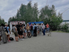 «Приехать – пожалуйста, а уехать – никак!»: омики в Ширяево не справляются с потоком туристов