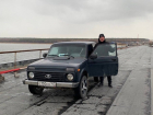 «Это просто потрясающе!»: Дмитрий Азаров прогулялся по Волжскому мосту
