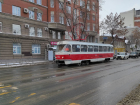 13 марта все трамваи ходят с увеличенными интервалами из-за скопления талых вод