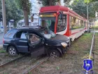 В Самаре утром 29 июля Kia Sportage столкнулся с трамваем
