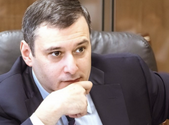 Александр Хинштейн инициирует проверку по поводу жуткой еды в детской больнице