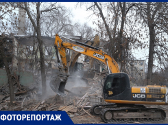 На «Безымянке» снесли один из первых многоквартирных домов 