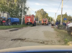В Смышляевке 4 часа тушили пожар в двух частных домах