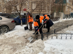 На новогодних праздниках за уборкой снега в Самаре будут следить дежурные бригады