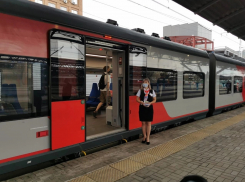 Более 2,1 млн пассажиров перевезли «Ласточки» в Самарской области за два года