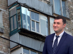 «Общество напряжено»: известный адвокат предложил альтернативу приказу Минстроя «о балконах»