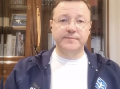 «Ещё и восьми нет – а уже дома»: Дмитрий Азаров заболел ковидом