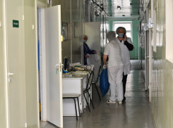 В Самарской области за сутки выявлено 437 новых случаев коронавируса