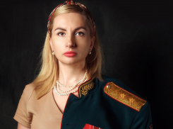 «Это плевок в спину мужа»: жена командующего 2-й гвардейской армией обратилась к ЧВК «Вагнер» и Минобороны