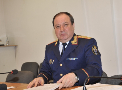 Губернатор наградил экс-руководителя следственного управления Валерия Самодайкина