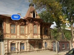 Пожар произошёл в доме, который является памятником культуры, на улице Самарской