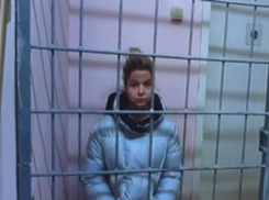 Тархова рассказала, почему убила бабушку и дедушку 