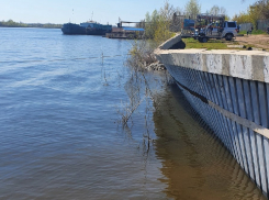 В селе Рождествено продолжает разрушаться береговая линия