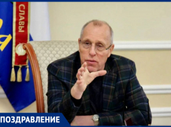 11 декабря день рождения отмечает самый стильный сотрудник самарской администрации