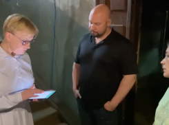 Елена Лапушкина посетила «филиал ада» в Самаре с супердорогим смартфоном