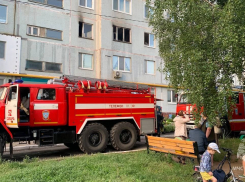 Утром 27 июля на пожаре в Самаре спасли 10 детей 