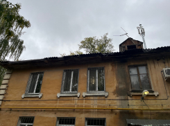 Жильцы домов на улице Дыбенко в Самаре просят отремонтировать крышу