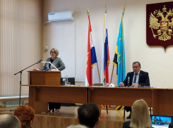 Депутатам Отрадного запретили угрожать друг другу