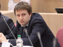 «Самара стала отсталым миллионником»: общественник назвал ошибки Дмитрия Азарова на посту губернатора