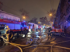 Тушили 7 часов: пожар на Красноармейской в Самаре стал одним из самых затяжных в 2022 году