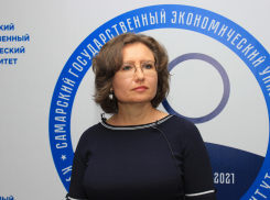 Экс-ректор СГЭУ Светлана Ашмарина хотела судиться подальше от Хинштейна 