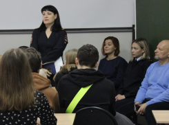 Самарские полицейские рассказали, кто чаще всего становится жертвами мошенников