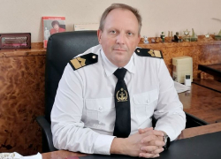 Директор самарского филиала ВГУВТ задержан с поличным при получении взятки