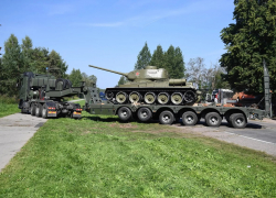 Власти Эстонии не согласились обменять награды самарского коллекционера на танк Т-34