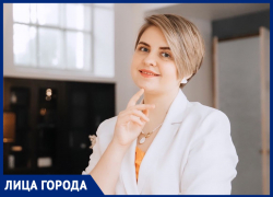 Пиарщица, ведущая бизнес-игр, старшая из четырёх сестёр Дарья Денисова рассказала об извилистом профессиональном пути 