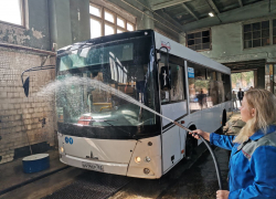 Дептранс Самары показал, как автобусы готовят к выходу на маршрут