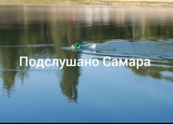 В Самаре курьеры доставляют продукты вплавь