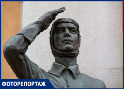 «Каменные лица»: памятники безмолвно рассказывают историю Самары