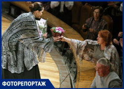 «Я искала тебя…»: столичные артистки представили в Самаре спектакль об отношениях Марины Цветаевой и её дочери
