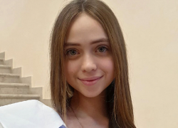 Школьница из Самарской области вошла в десятку лучших вокалисток России