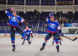 «Ладу» тормозят: с вступлением тольяттинского хоккейного клуба в КХЛ возникли «подводные камни»