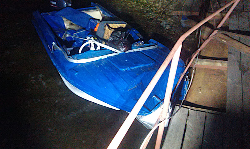 Шли без тормозов: в Самарской области лодка с отдыхающими врезалась в берег