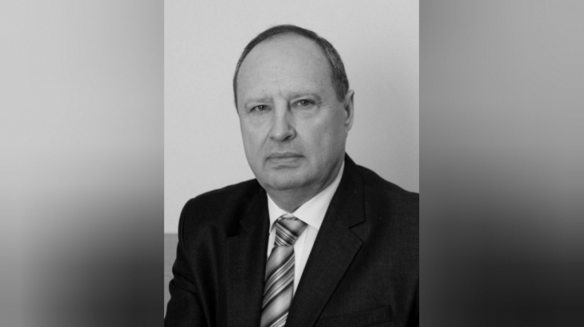 Умер руководитель департамента общественных и внешних связей администрации Самары Сергей Самарцев