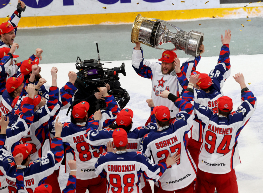 Самарцам на 1 час разрешат потрогать главный хоккейный трофей России