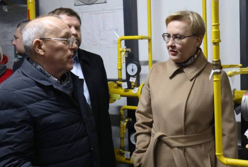 «Работают в круглосуточном режиме»: Елена Лапушкина отчиталась об уборке снега в Самаре