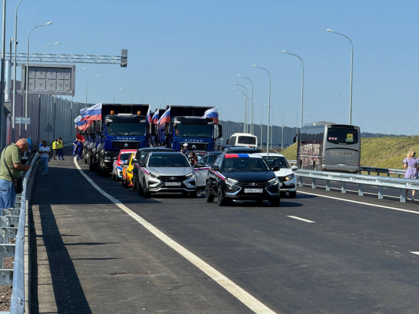 В Самарской области открыли движение по обходу Тольятти и мосту через Волгу