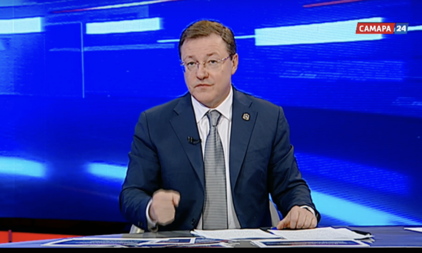 17 производств и инвестиции 500 млрд рублей: Дмитрий Азаров подвёл итоги года в прямом эфире 