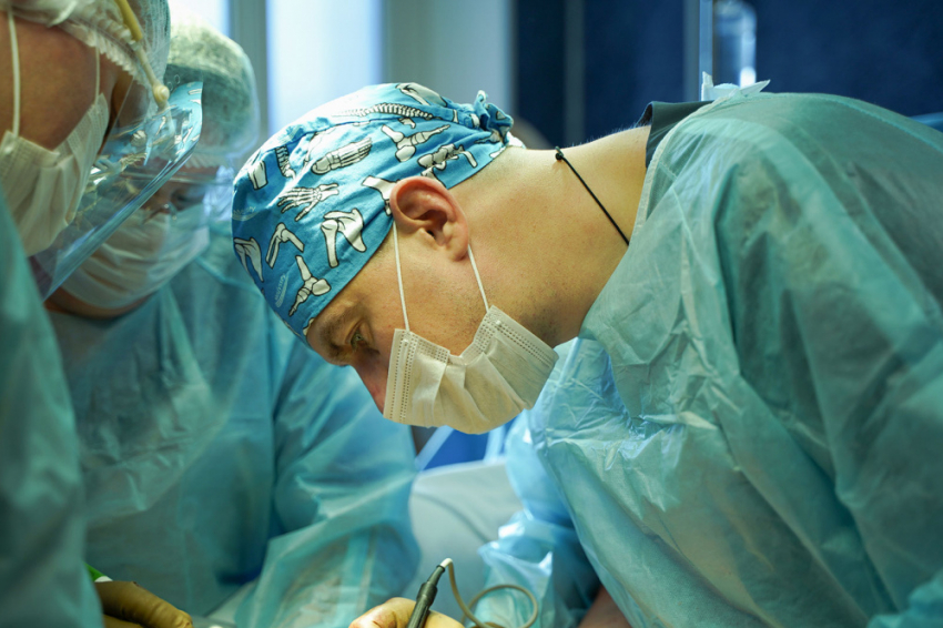 Самарские врачи впервые провели протезирование голеностопного сустава с использованием отечественного эндопротеза